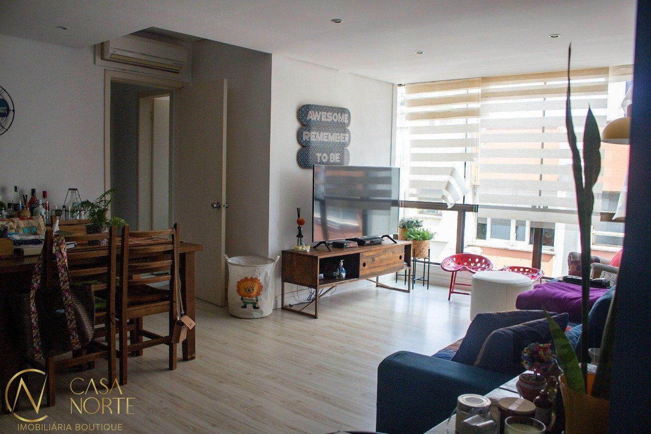 Apartamento à venda com 2 quartos, 83m², 1 vaga, Rua Ramiro Barcelos no bairro Rio Branco em Porto Alegre