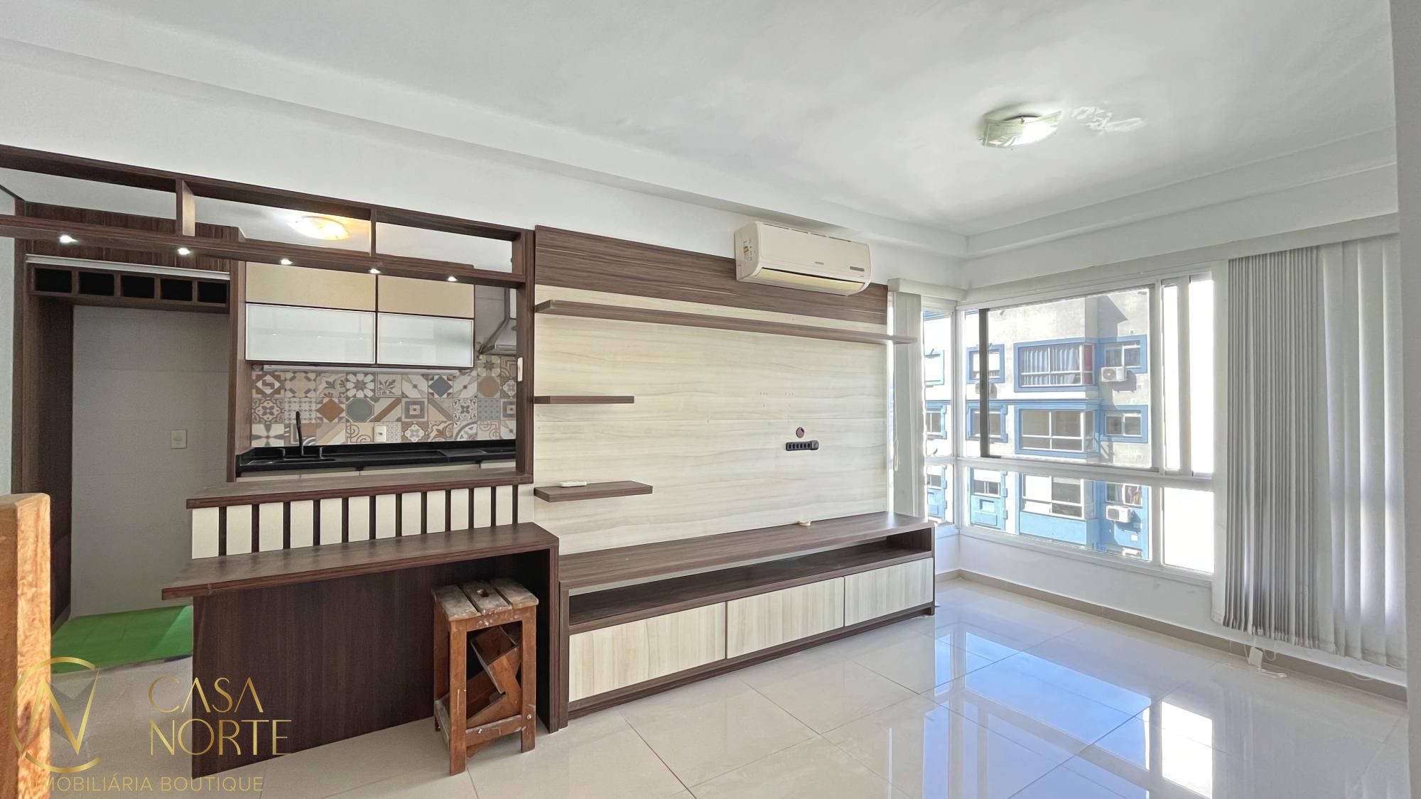 Cobertura à venda com 3 quartos, 134m², 1 suíte, 2 vagas, Avenida da Cavalhada no bairro Cavalhada em Porto Alegre