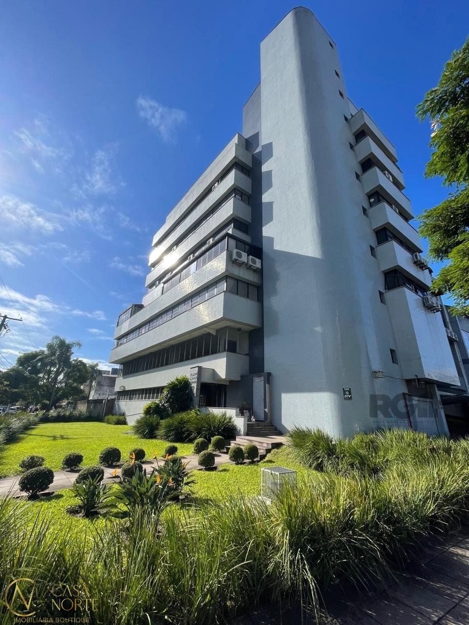 Sala Comercial à venda com 2 quartos, 26m², 1 vaga, Avenida Princesa Isabel no bairro Santana em Porto Alegre
