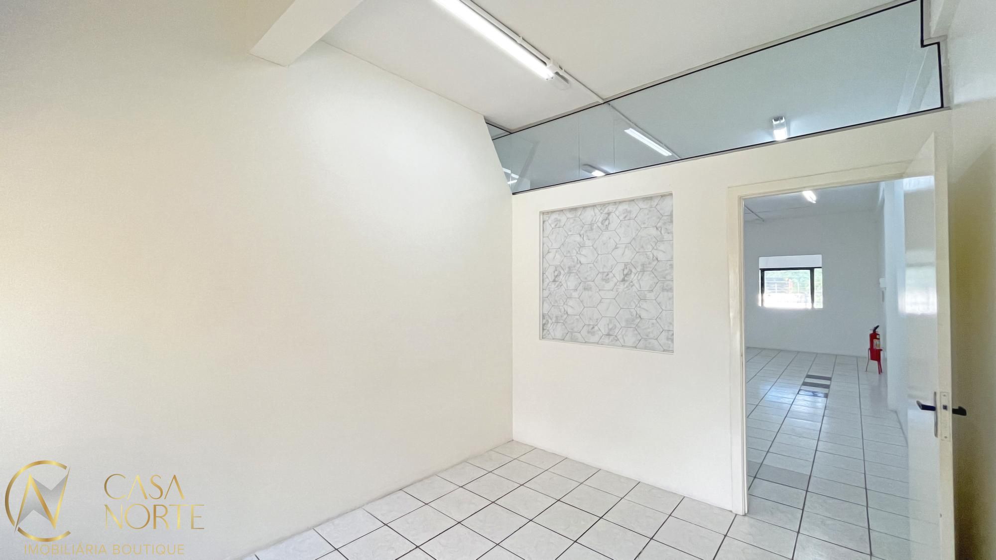 Sala Comercial à venda com 2 quartos, 283m², Avenida Getúlio Vargas no bairro Menino Deus em Porto Alegre