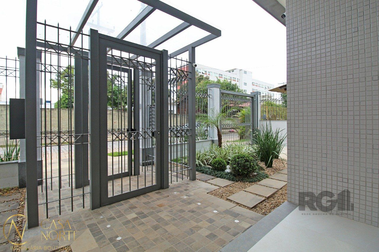 Apartamento à venda com 3 quartos, 83m², 3 suítes, 2 vagas, Rua Padre Alois Kades S J - Lado Par no bairro Jardim Europa em Porto Alegre