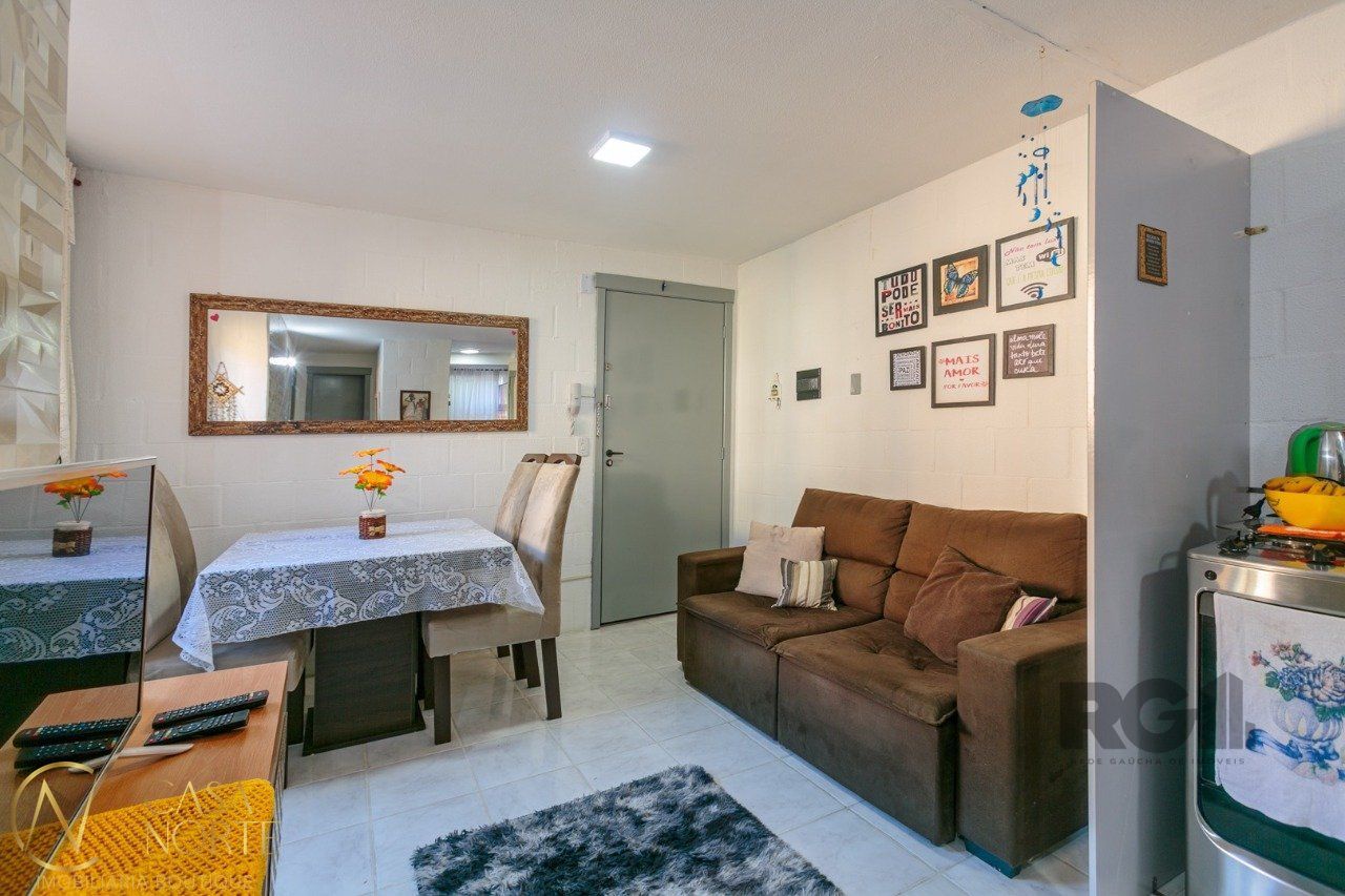 Apartamento à venda com 2 quartos, 39m², 1 vaga, Estrada João de Oliveira Remiao no bairro Lomba do Pinheiro em Porto Alegre