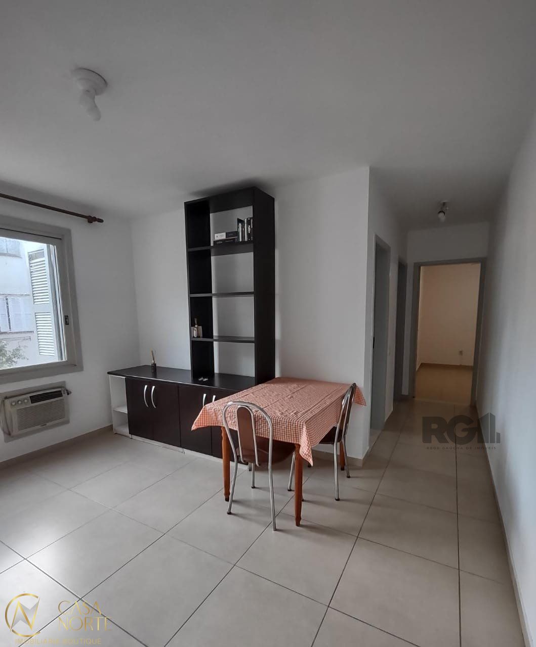 Apartamento à venda com 2 quartos, 61m², Avenida da Azenha no bairro Azenha em Porto Alegre