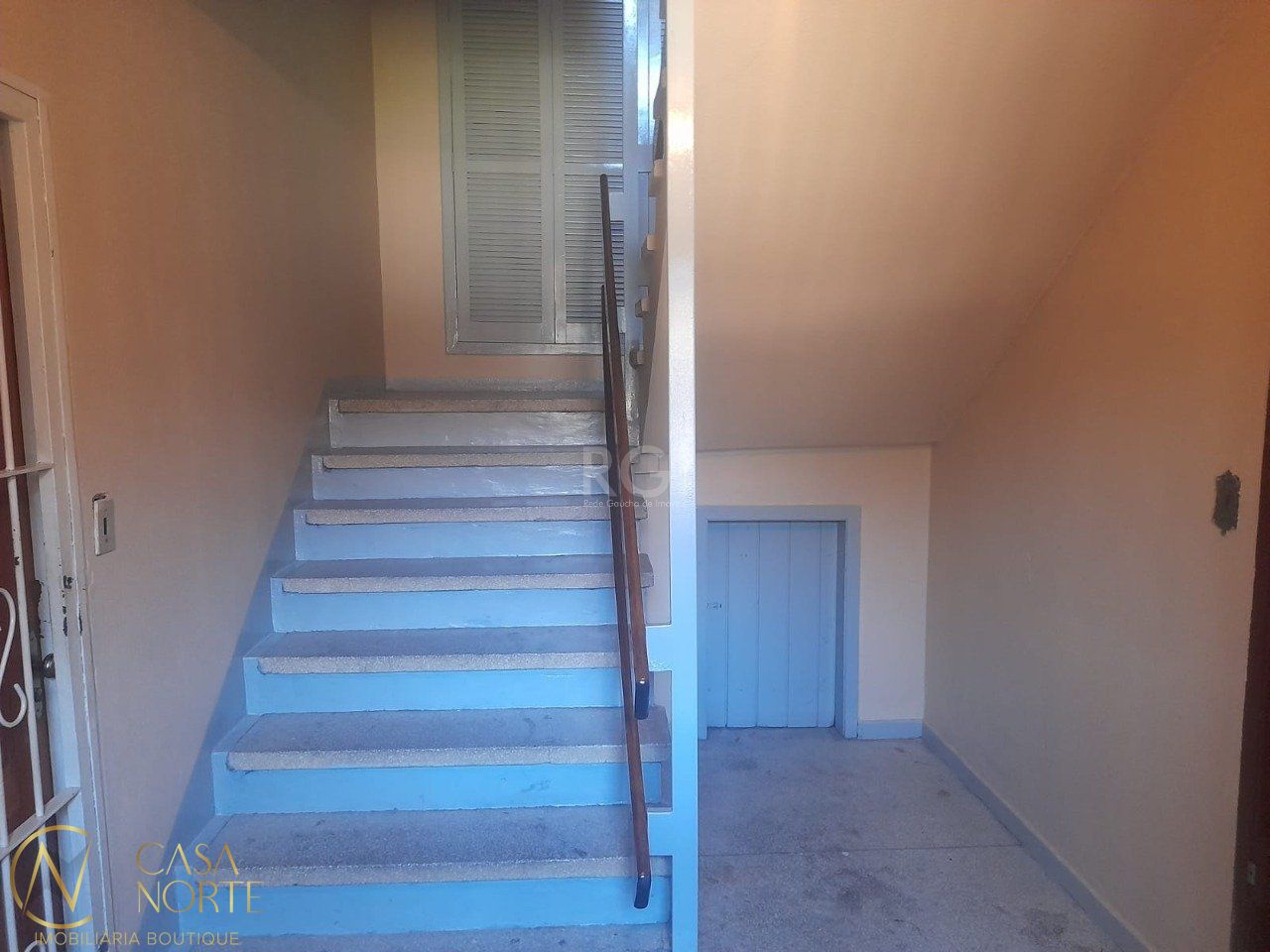Apartamento à venda com 1 quarto, 40m², 1 vaga, Rua dos Maias no bairro Rubem Berta em Porto Alegre