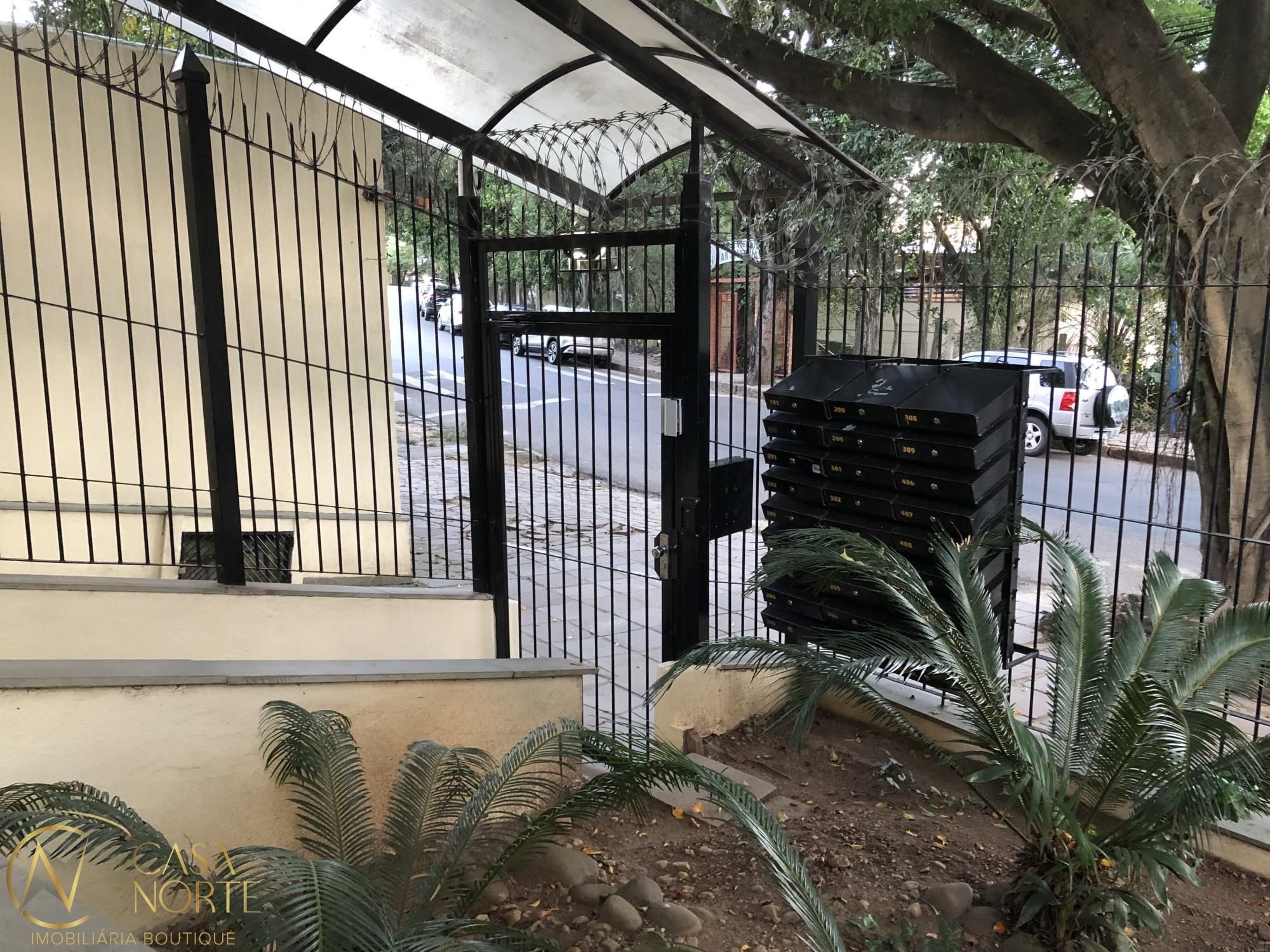Apartamento à venda com 2 quartos, 58m², 1 vaga, Rua Mariz e Barros no bairro Petrópolis em Porto Alegre