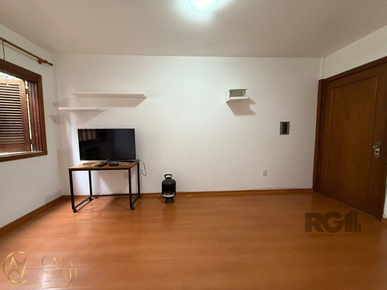 Apartamento à venda com 1 quarto, 42m², 1 vaga, Travessa Serafim Terra no bairro Jardim  Botânico em Porto Alegre