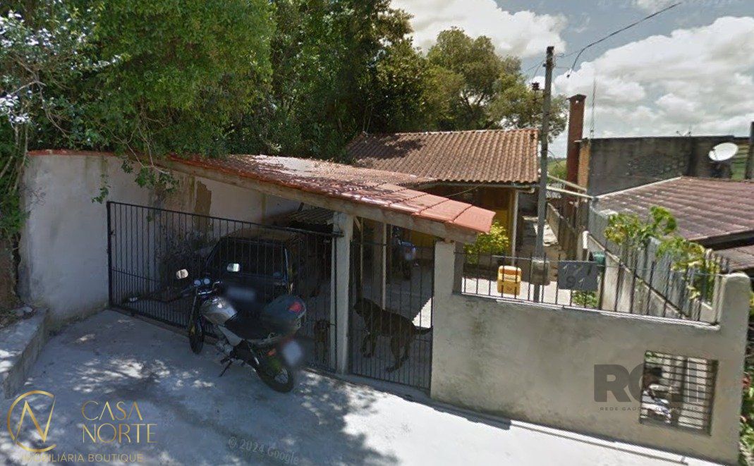 Casa à venda com 2 quartos, 290m², 1 suíte, 2 vagas, Rua Mara Martins de Martins no bairro Vila Nova em Porto Alegre