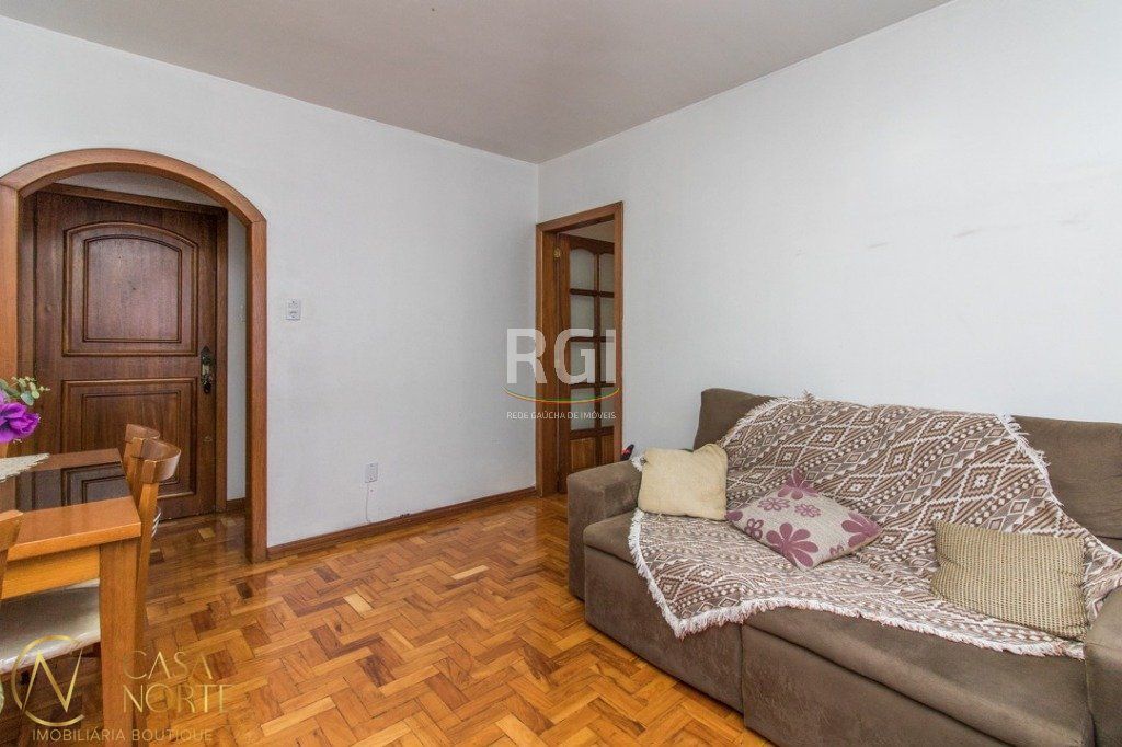 Apartamento à venda com 3 quartos, 92m², Avenida Padre Cacique no bairro Praia de Belas em Porto Alegre