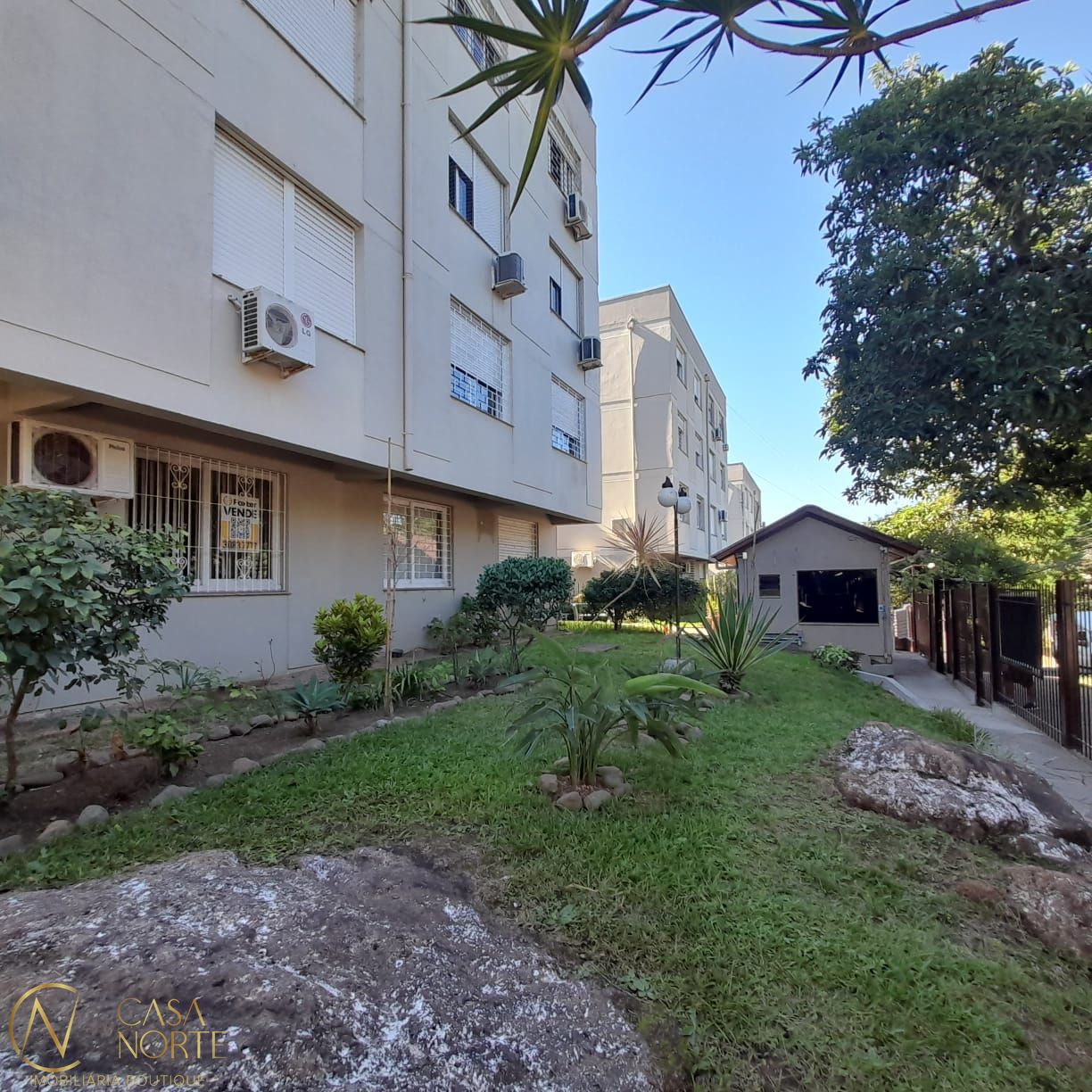 Apartamento à venda com 2 quartos, 48m², 1 suíte, 1 vaga, Rua Doutor Pereira Neto no bairro Tristeza em Porto Alegre