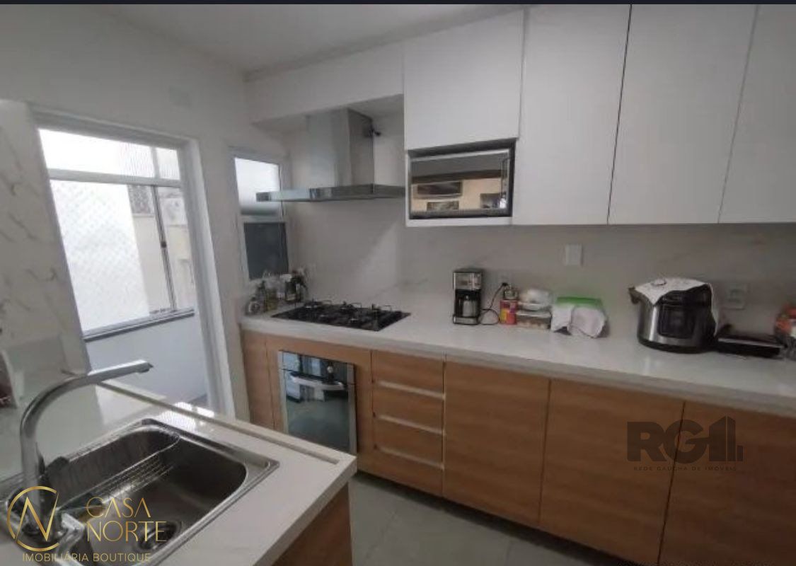 Apartamento à venda com 3 quartos, 98m², 1 suíte, 1 vaga, Rua Senhor dos Passos no bairro Centro Histórico em Porto Alegre