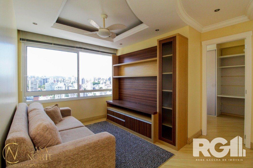 Apartamento à venda com 1 quarto, 40m², 1 suíte, 1 vaga, Rua Professor Álvaro Alvim no bairro Rio Branco em Porto Alegre