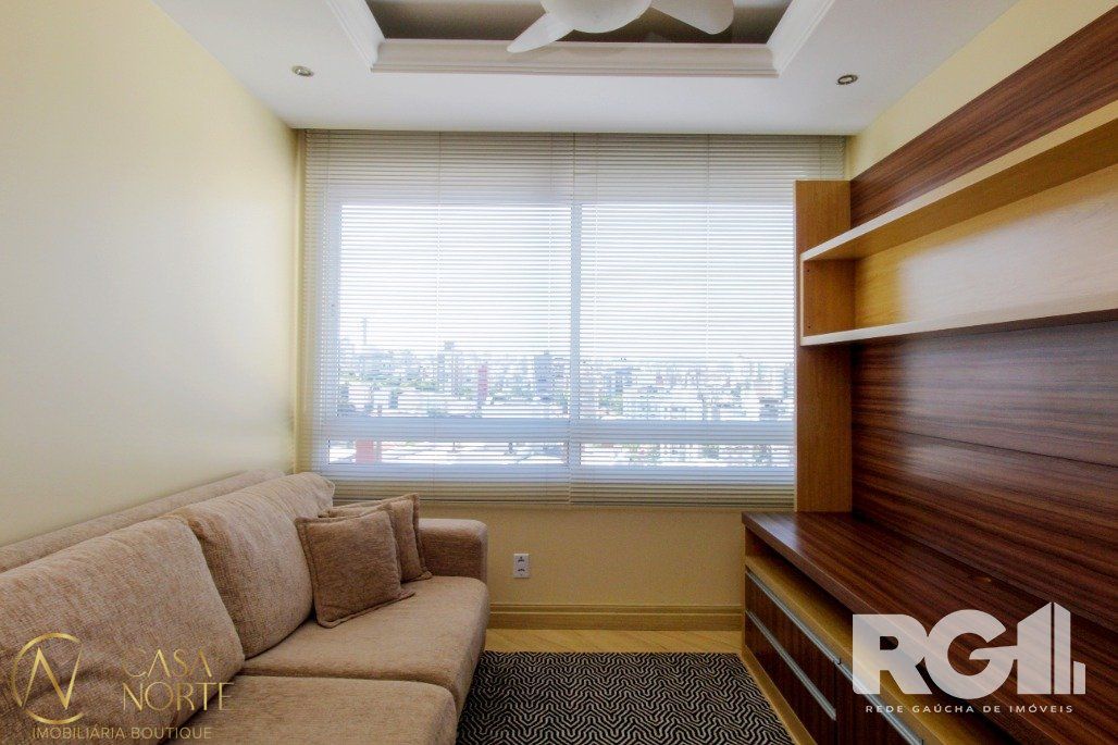 Apartamento à venda com 1 quarto, 40m², 1 suíte, 1 vaga, Rua Professor Álvaro Alvim no bairro Rio Branco em Porto Alegre