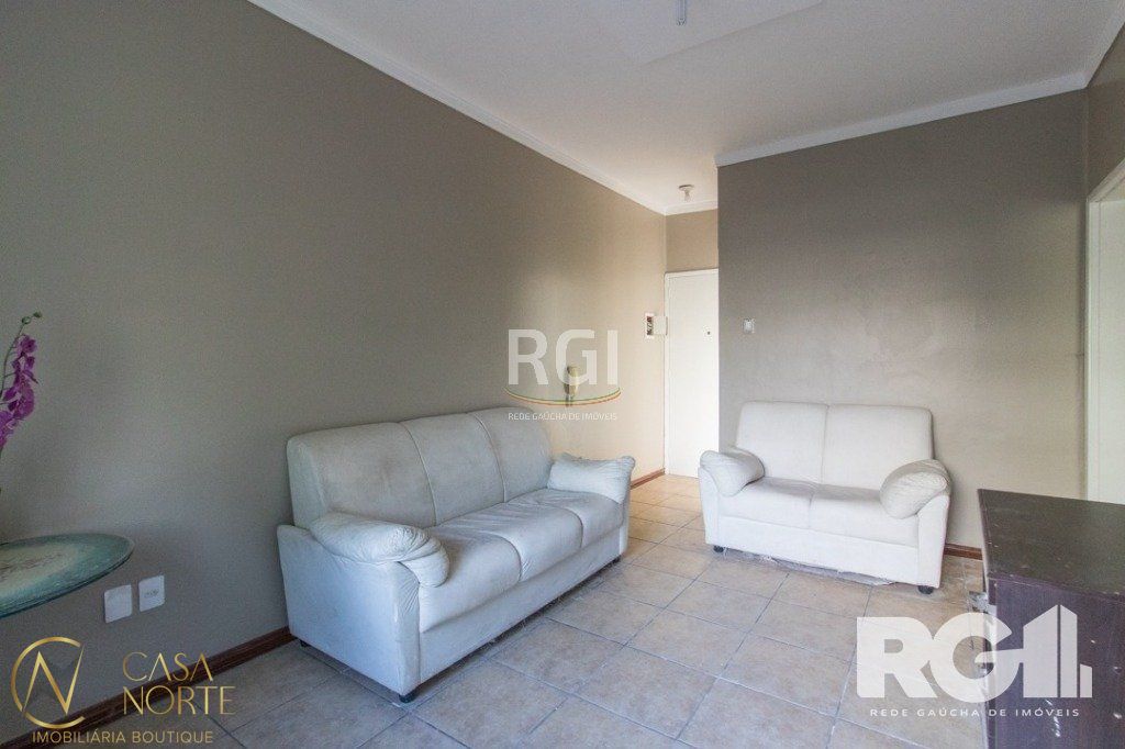 Apartamento à venda com 2 quartos, 69m², 1 vaga, Avenida Cairu no bairro Navegantes em Porto Alegre