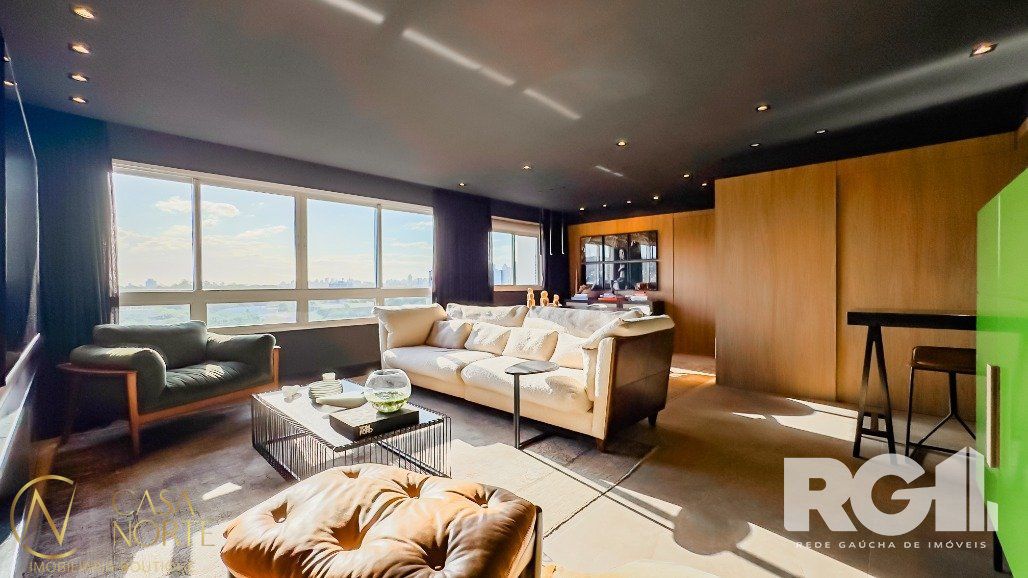 Apartamento à venda com 2 quartos, 102m², 1 suíte, 4 vagas, Rua São Josémaria Escriva no bairro Jardim do Salso em Porto Alegre