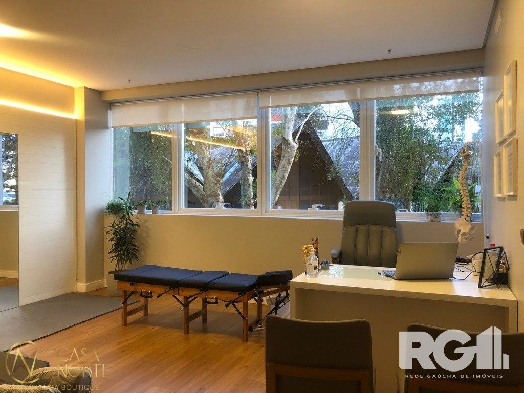 Sala Comercial à venda , 33m², Rua Anita Garibaldi no bairro Mont Serrat em Porto Alegre