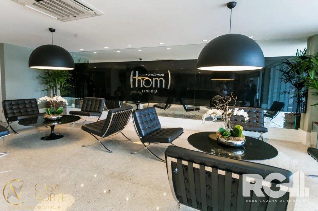 Sala Comercial à venda , 42m², 1 vaga, Avenida Assis Brasil no bairro Passo da Areia em Porto Alegre