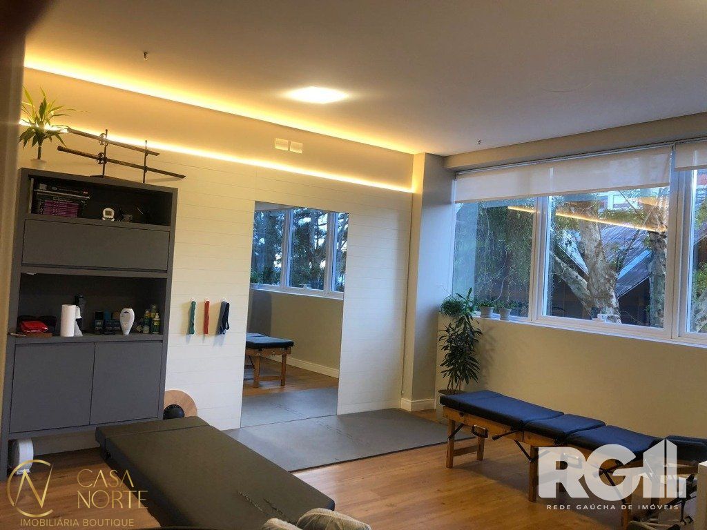 Sala Comercial à venda , 33m², Rua Anita Garibaldi no bairro Mont Serrat em Porto Alegre