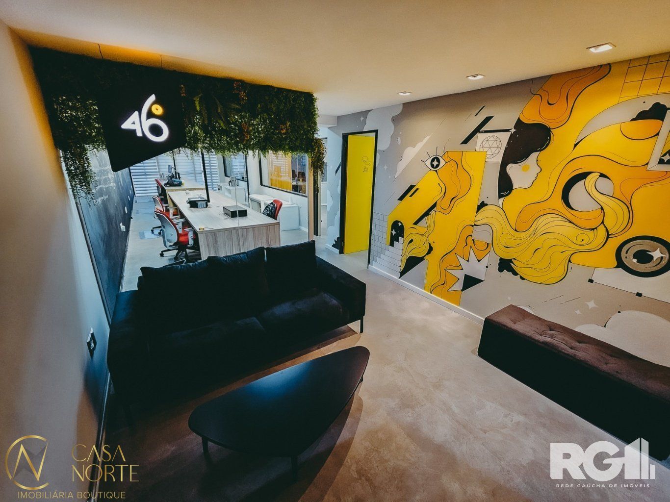 Sala Comercial à venda , 127m², 2 vagas, Avenida Independência no bairro Independência em Porto Alegre