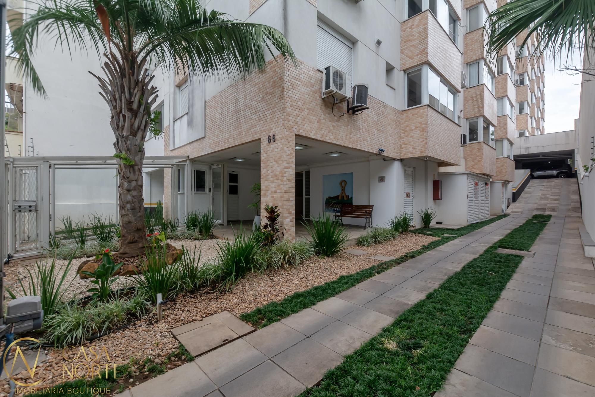 Apartamento à venda com 1 quarto, 44m², 1 suíte, 1 vaga, Rua Miguel Teixeira no bairro Cidade Baixa em Porto Alegre