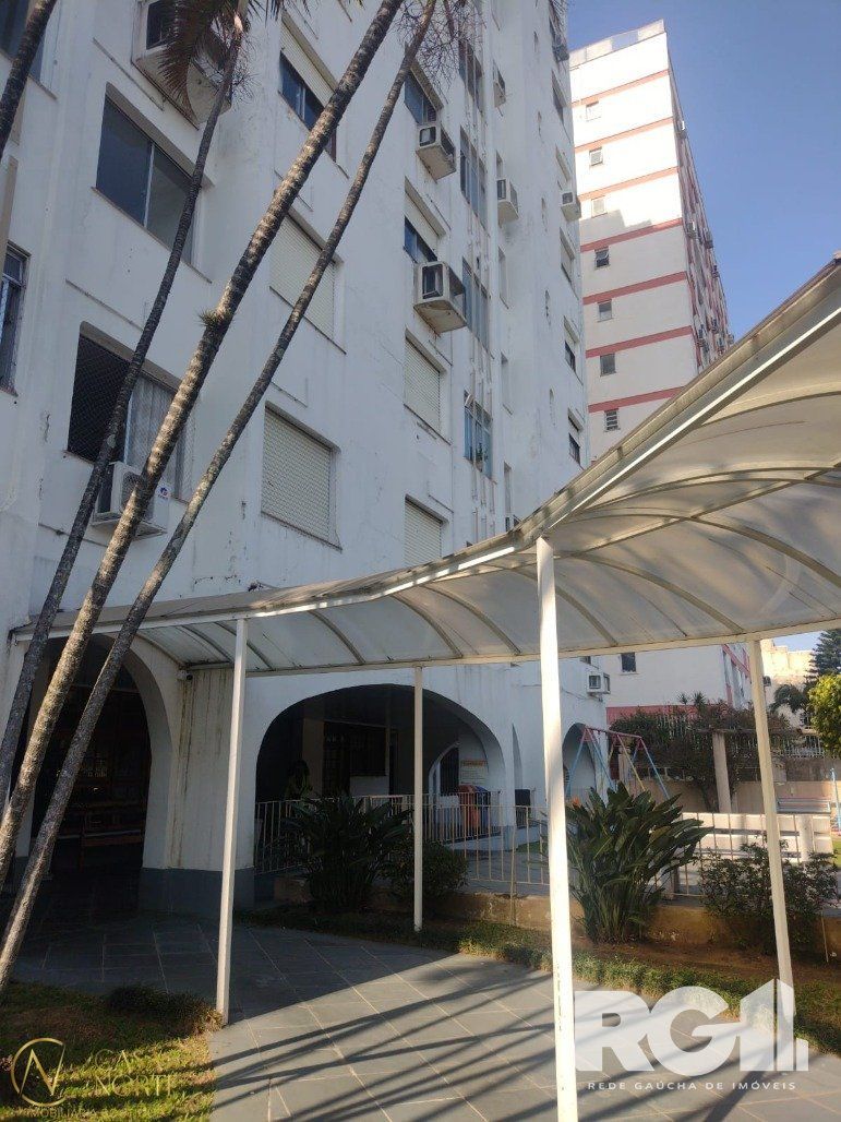 Apartamento à venda com 2 quartos, 64m², 1 vaga, Avenida Icaraí no bairro Cristal em Porto Alegre