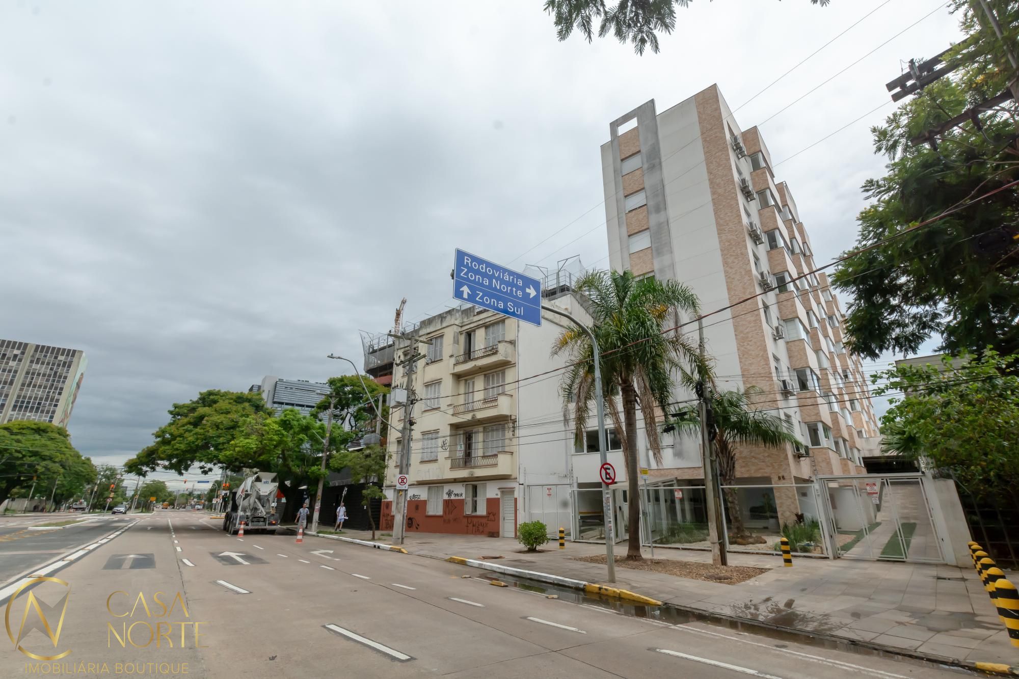 Apartamento à venda com 1 quarto, 44m², 1 suíte, 1 vaga, Rua Miguel Teixeira no bairro Cidade Baixa em Porto Alegre