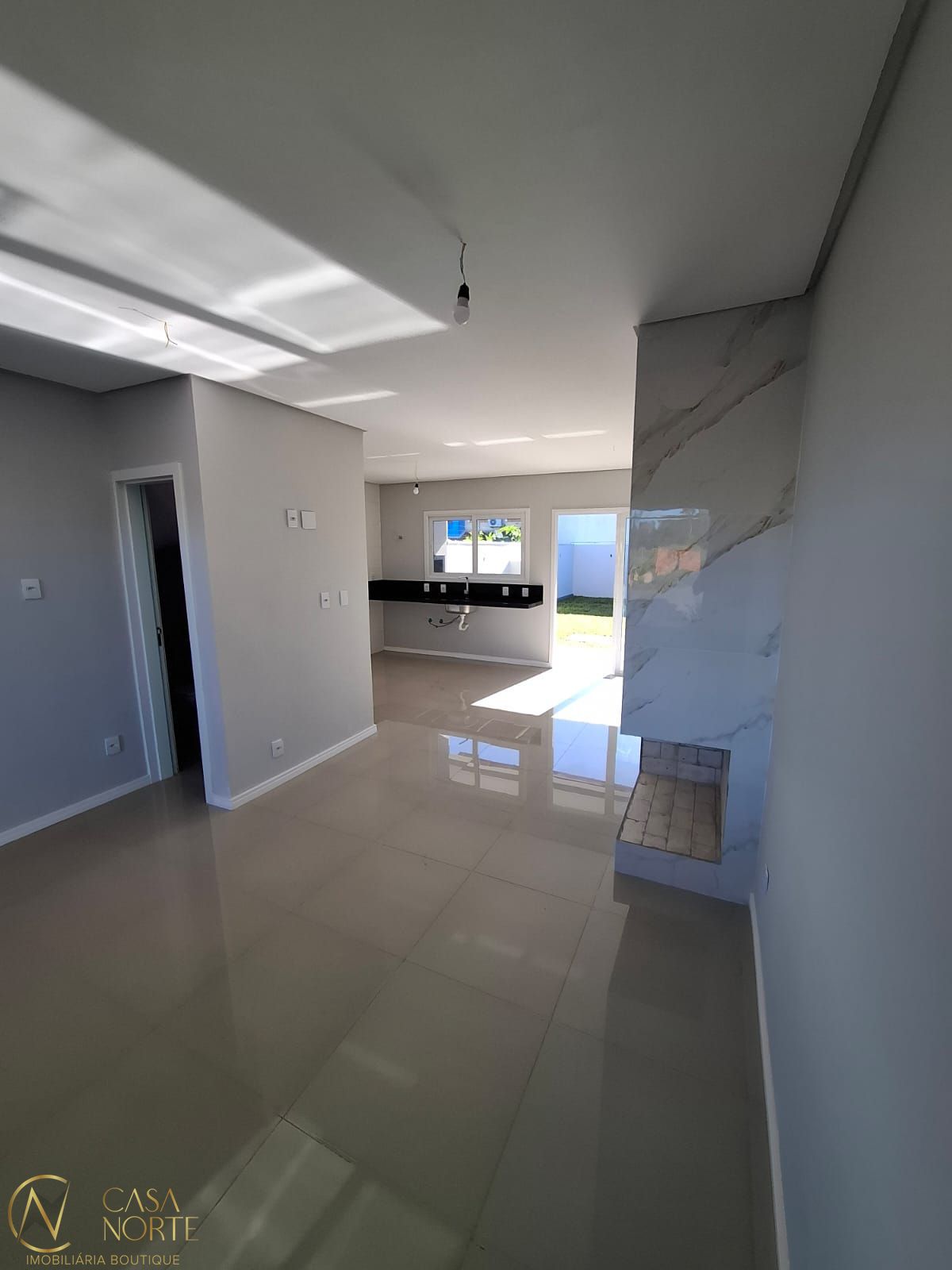 Casa à venda com 3 quartos, 110m², 1 suíte, 2 vagas, Rua Jorge Babot Miranda no bairro Aberta dos Morros em Porto Alegre