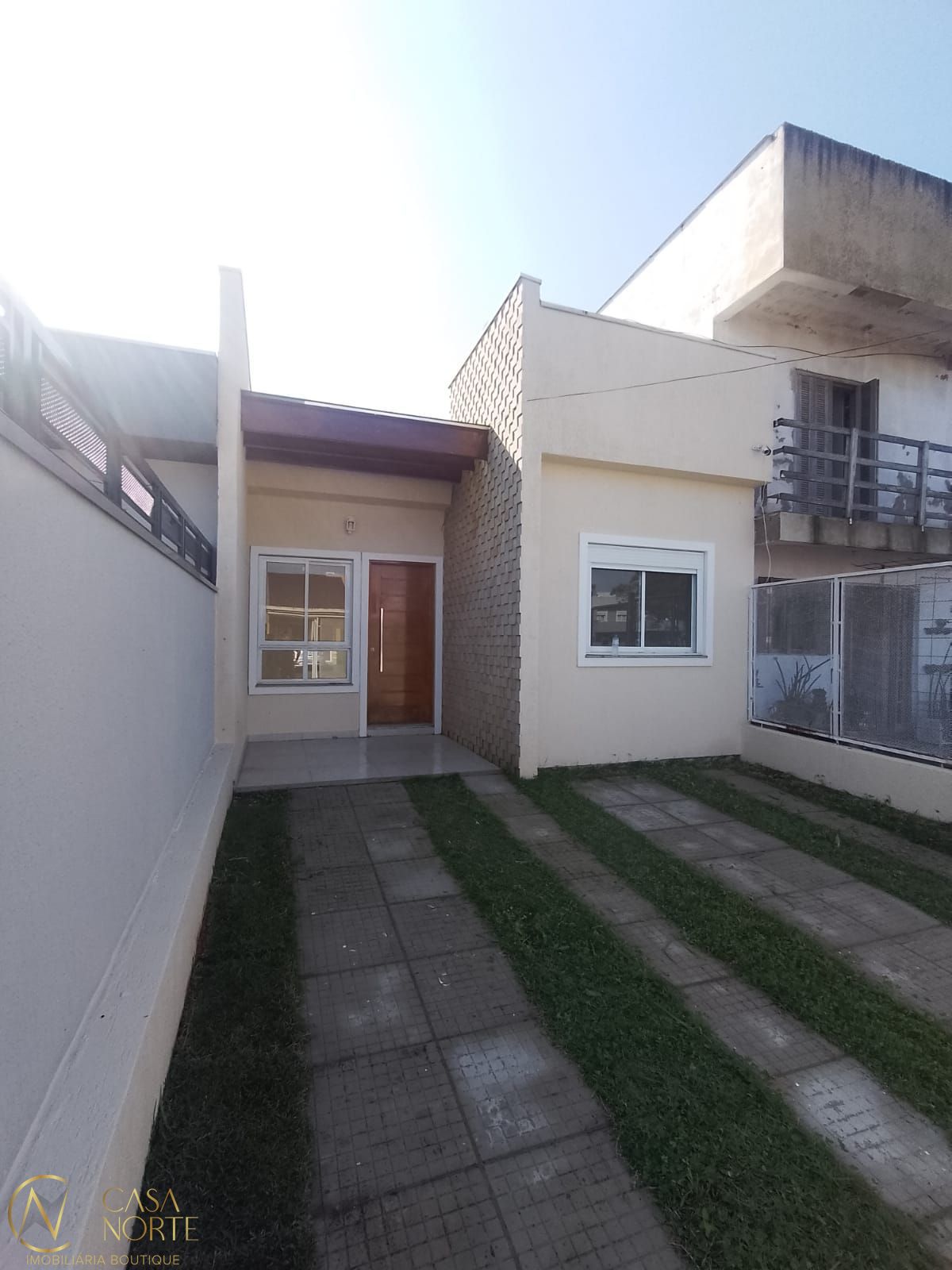 Casa à venda com 3 quartos, 81m², 1 suíte, 2 vagas, Rua Jorge Babot Miranda no bairro Aberta dos Morros em Porto Alegre