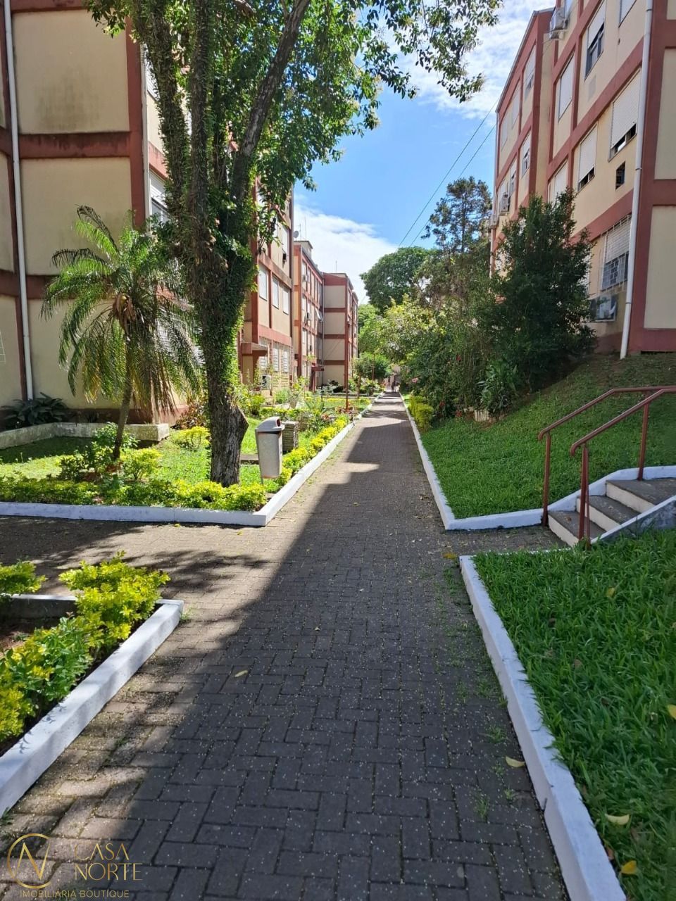 Apartamento à venda com 2 quartos, 49m², 1 vaga, Travessa Escobar no bairro Camaquã em Porto Alegre