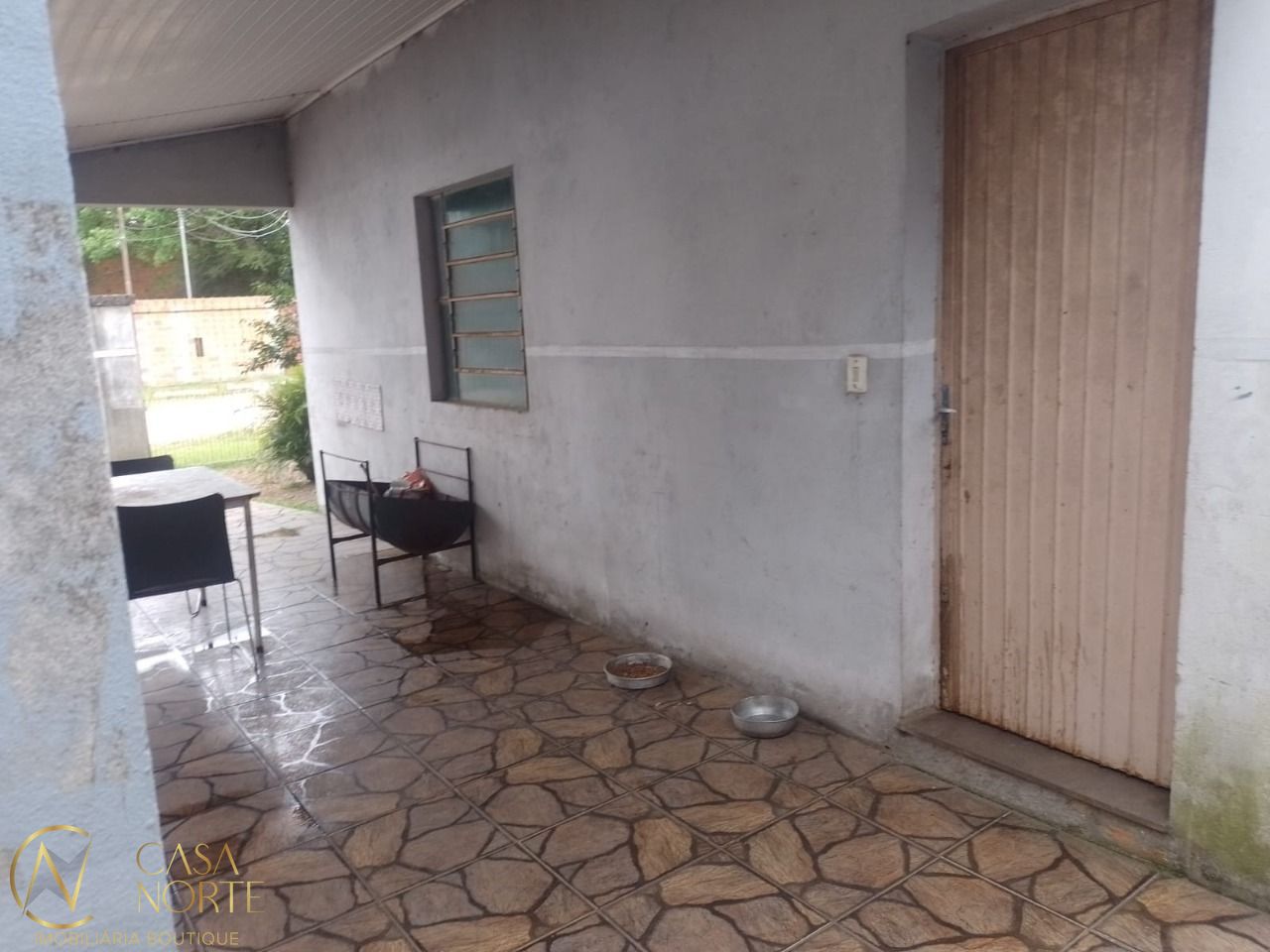 Casa à venda com 3 quartos, 100m², 1 suíte, 6 vagas, Rua Eli Goraieb no bairro Ponta Grossa em Porto Alegre