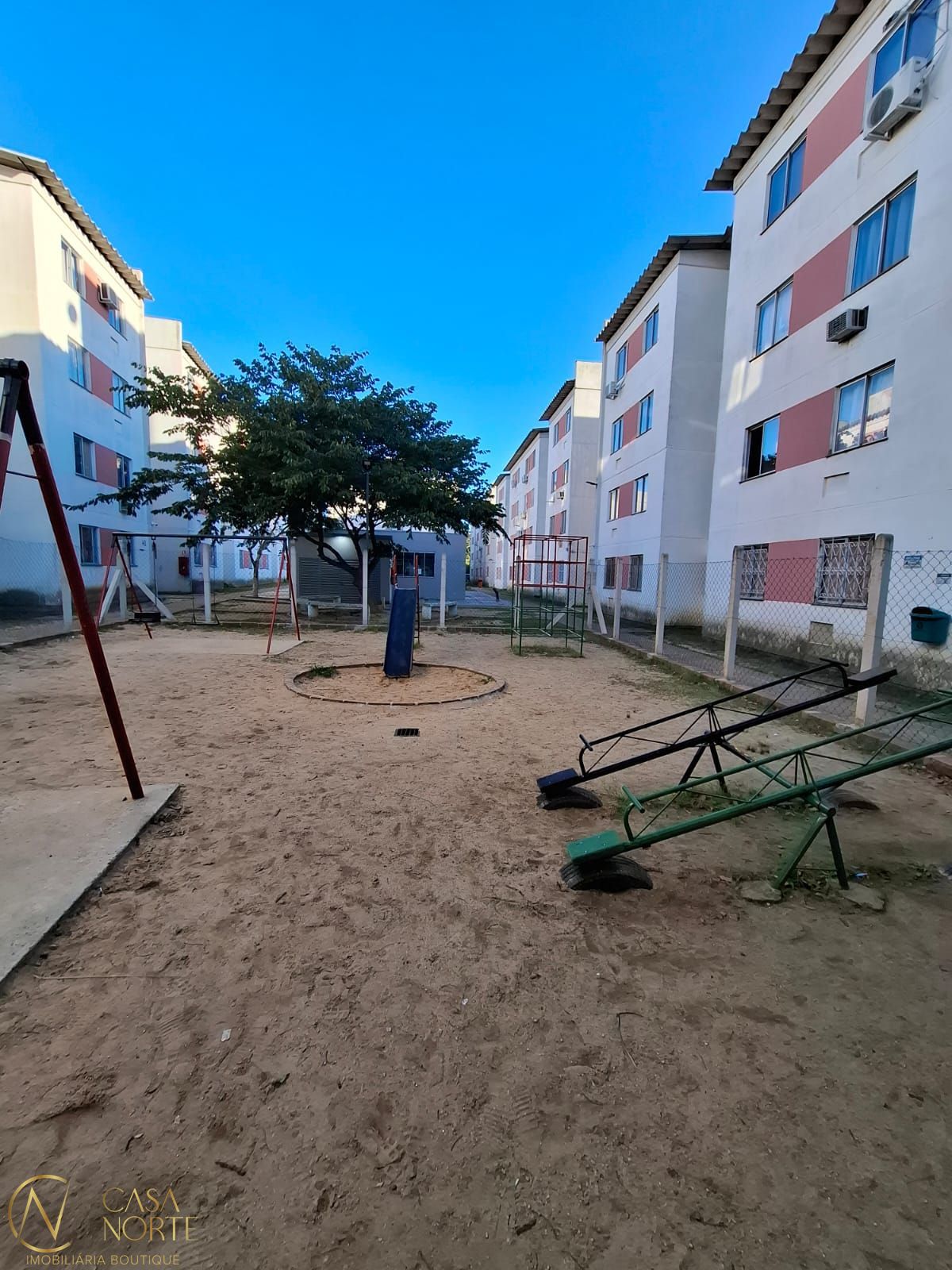 Apartamento à venda com 2 quartos, 42m², 1 vaga, Estrada Barro Vermelho no bairro Restinga em Porto Alegre