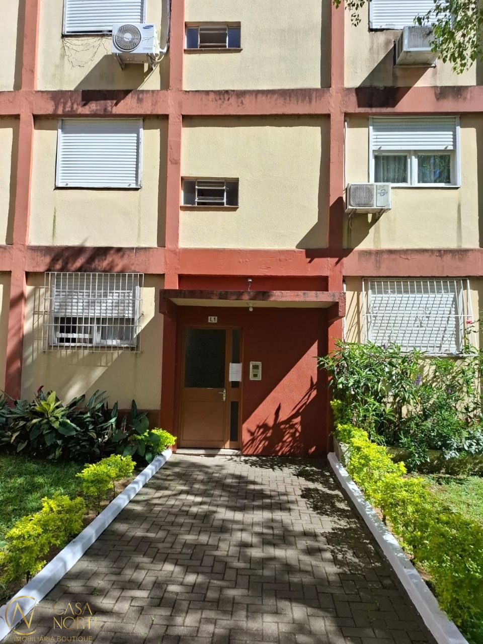 Apartamento à venda com 2 quartos, 49m², 1 vaga, Travessa Escobar no bairro Camaquã em Porto Alegre