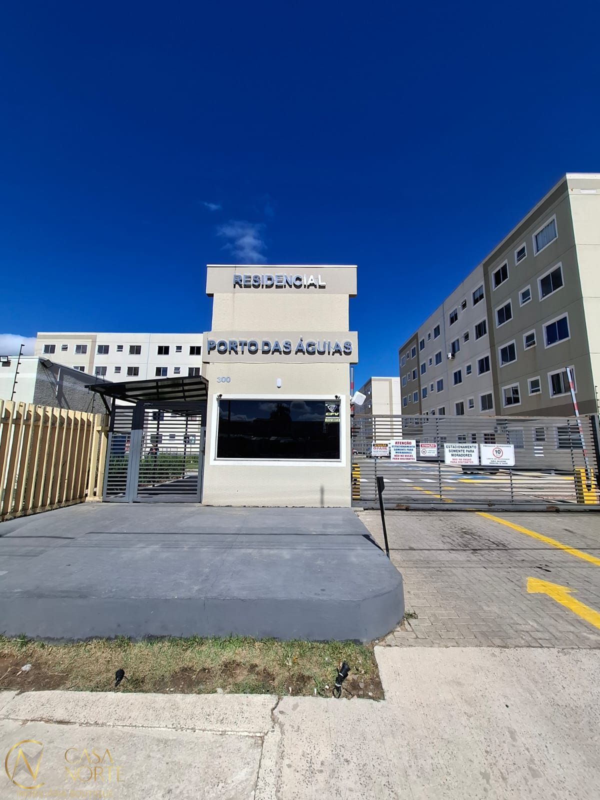 Apartamento à venda com 2 quartos, 40m², 1 vaga, Rua Sete Mil e Oito no bairro Lomba do Pinheiro em Porto Alegre