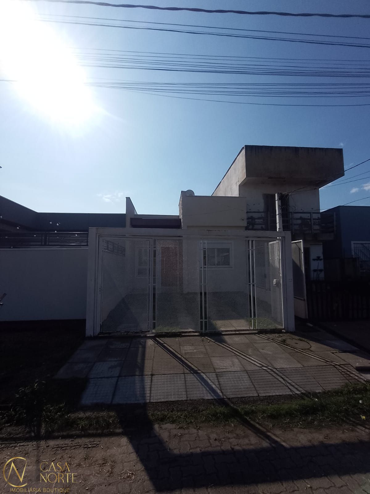 Casa à venda com 3 quartos, 81m², 1 suíte, 2 vagas, Rua Jorge Babot Miranda no bairro Aberta dos Morros em Porto Alegre