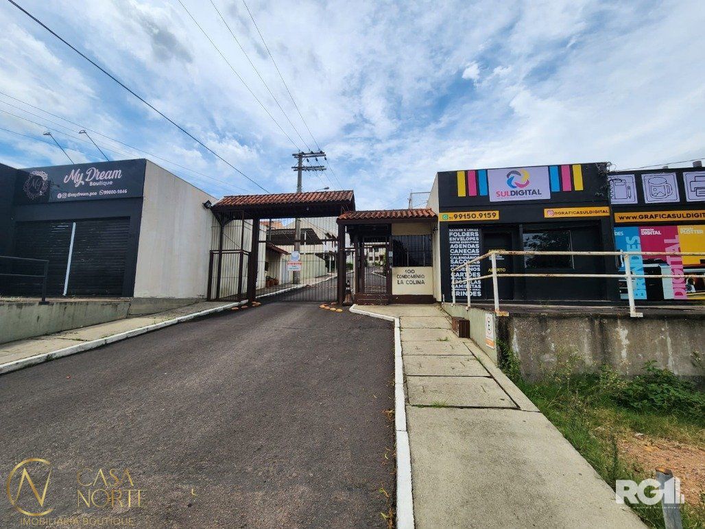 Casa de Condomínio à venda com 2 quartos, 60m², 1 vaga, Avenida Monte Cristo no bairro Vila Nova em Porto Alegre