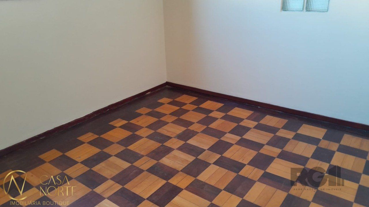 Apartamento à venda com 2 quartos, 71m², Rua General Andrade Neves no bairro Centro Histórico em Porto Alegre