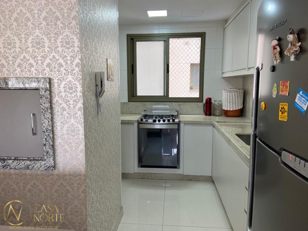 Apartamento à venda com 3 quartos, 104m², 1 suíte, 2 vagas, Avenida da Cavalhada no bairro Cavalhada em Porto Alegre