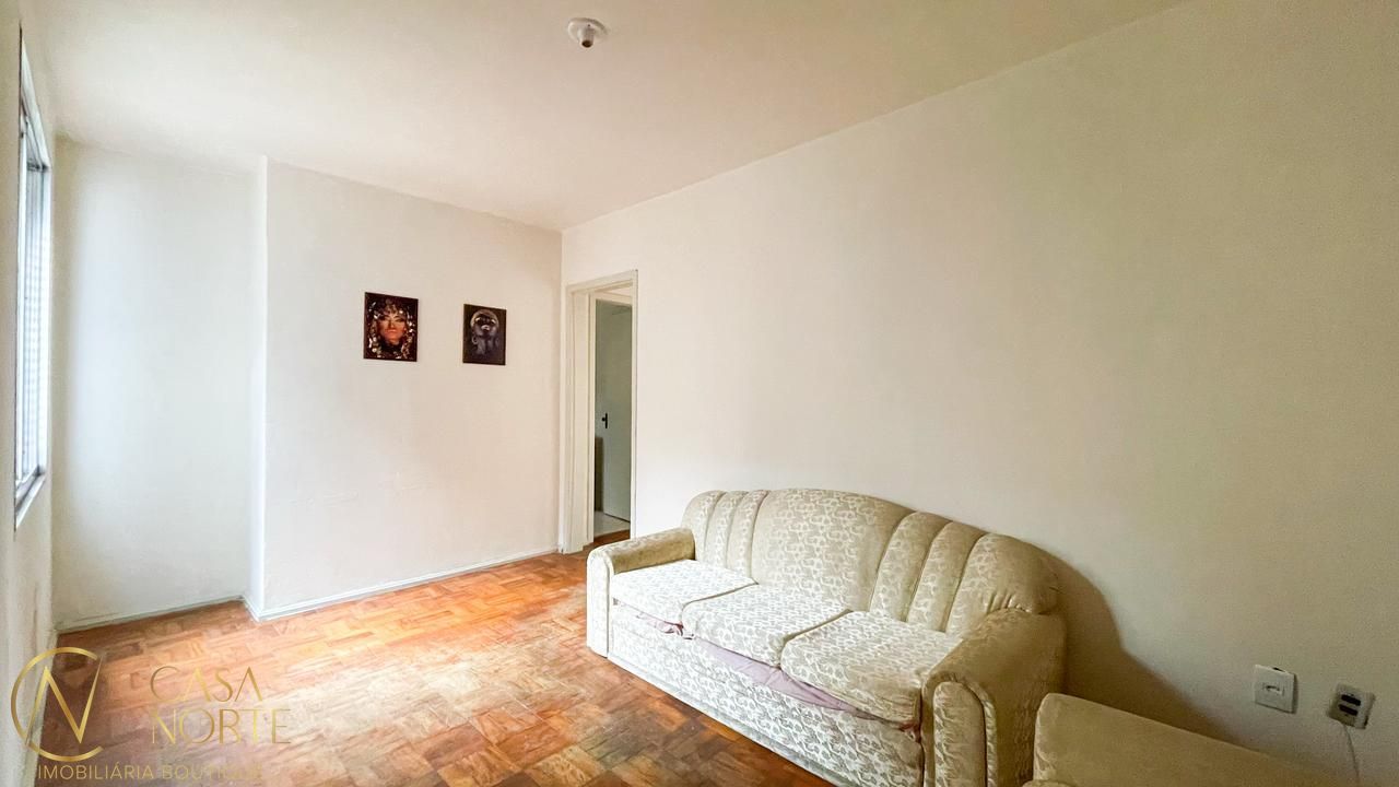 Apartamento à venda com 2 quartos, 72m², Avenida da Azenha no bairro Azenha em Porto Alegre