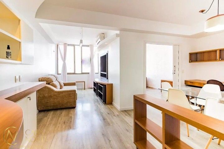 Apartamento à venda com 1 quarto, 54m², Rua Sarmento Leite no bairro Centro Histórico em Porto Alegre