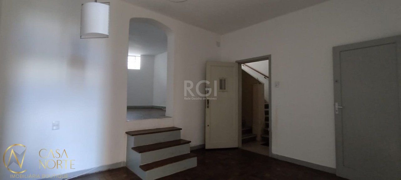 Apartamento à venda com 2 quartos, 83m², Avenida Protásio Alves no bairro Petrópolis em Porto Alegre