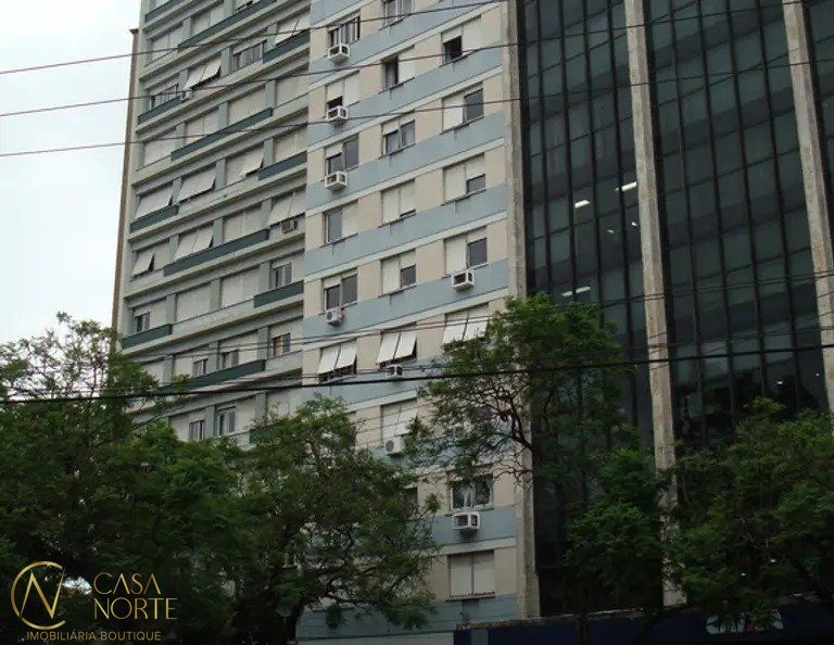 Apartamento à venda com 3 quartos, 104m², 1 suíte, 1 vaga, Rua Coronel Genuino no bairro Centro Histórico em Porto Alegre