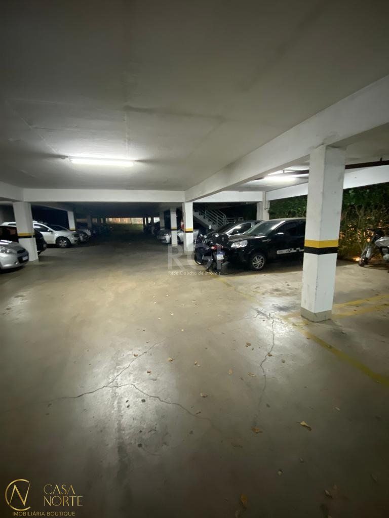 Apartamento à venda com 3 quartos, 72m², 1 suíte, 1 vaga, Rua Waldemar Pinheiro Cantergi no bairro Sarandi em Porto Alegre