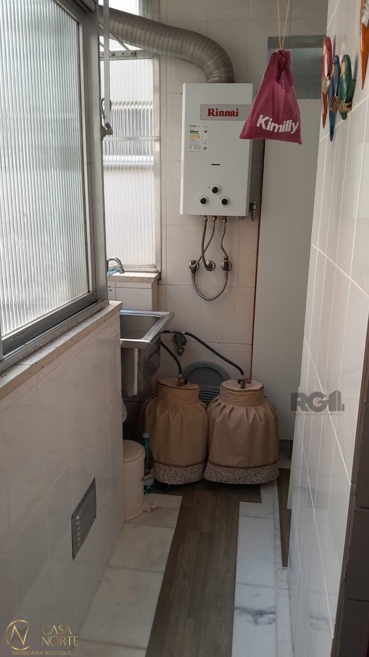 Apartamento à venda com 3 quartos, 104m², 1 suíte, 1 vaga, Rua Coronel Genuino no bairro Centro Histórico em Porto Alegre
