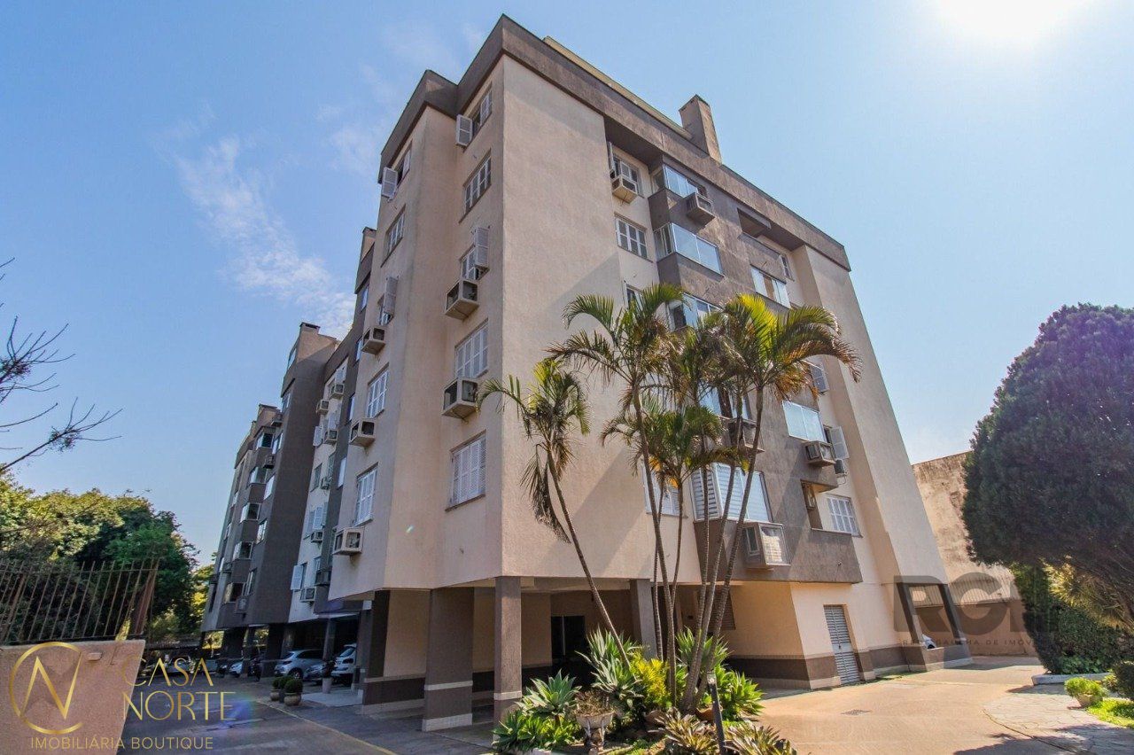 Apartamento à venda com 2 quartos, 72m², 1 vaga, Rua Salvio Soares no bairro Nonoai em Porto Alegre