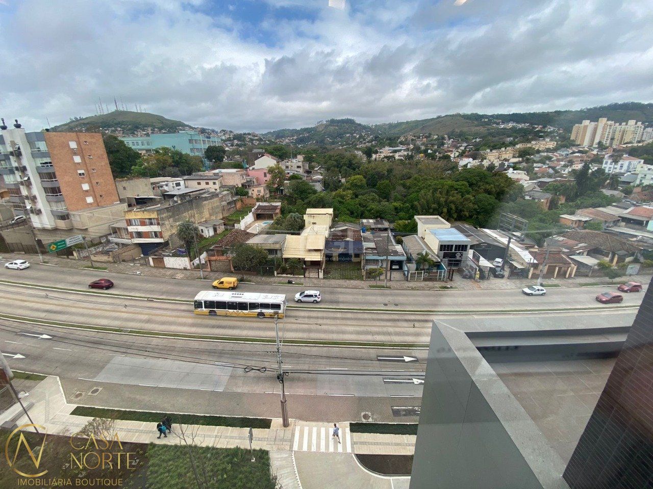 Sala Comercial à venda , 33m², Rua Coronel Aparício Borges no bairro Glória em Porto Alegre