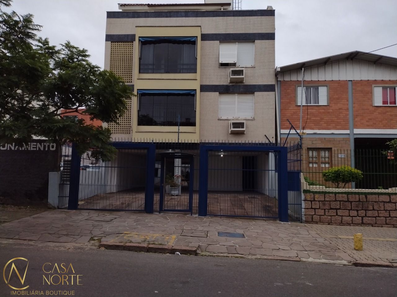 Apartamento à venda com 1 quarto, 50m², 1 vaga, Rua Guilherme Alves no bairro Partenon em Porto Alegre