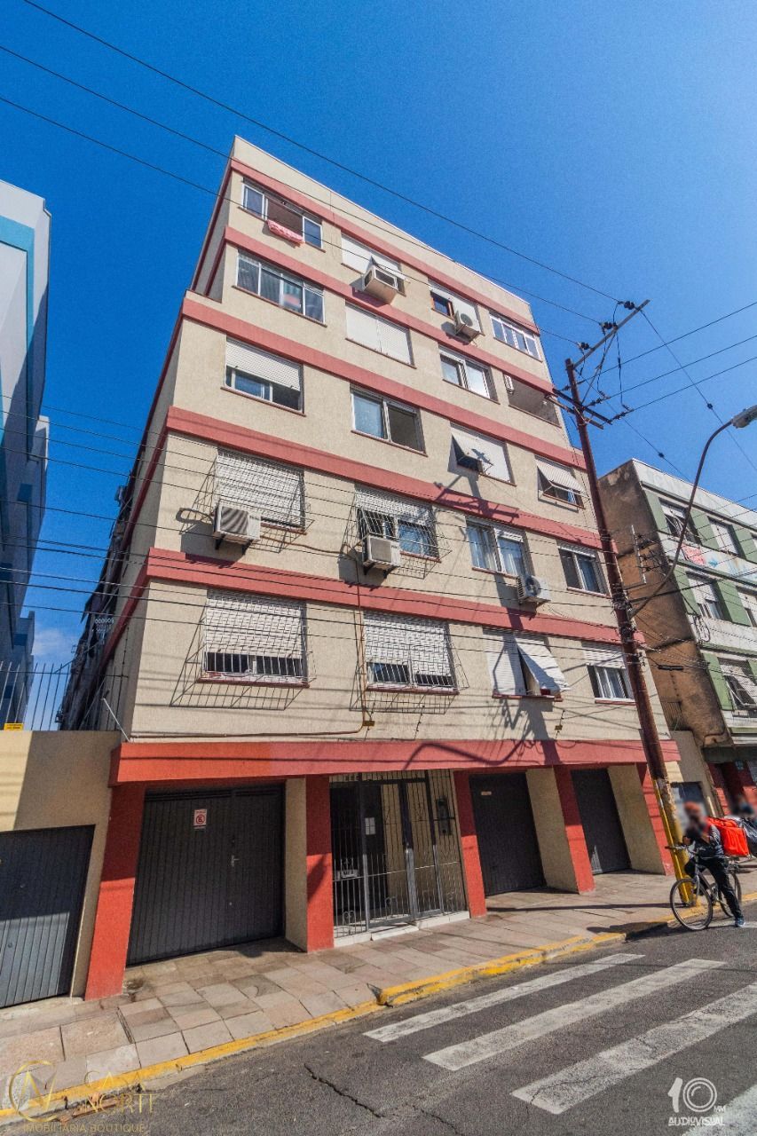 Kitnet à venda com 1 quarto, 27m², Rua João Alfredo no bairro Cidade Baixa em Porto Alegre