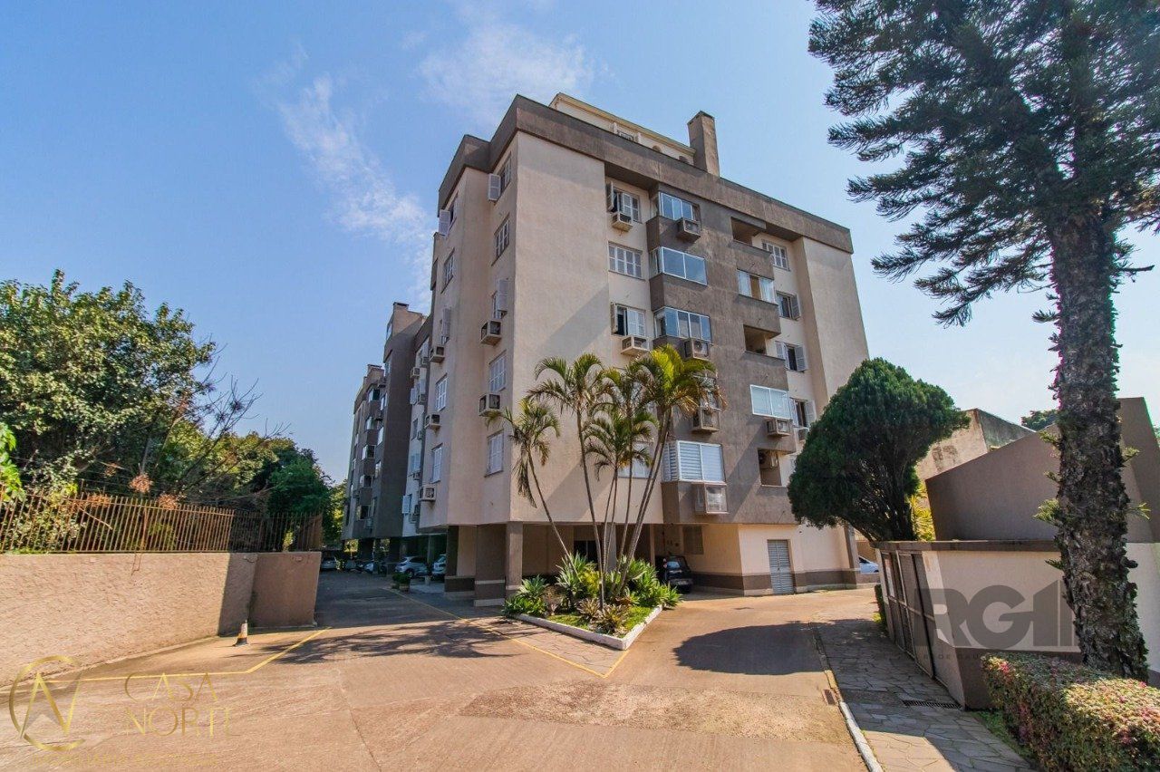 Apartamento à venda com 2 quartos, 72m², 1 vaga, Rua Salvio Soares no bairro Nonoai em Porto Alegre