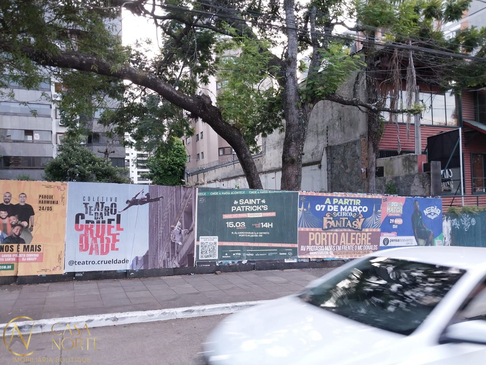 Terreno à venda  com 812m², Avenida Carlos Gomes no bairro Bela Vista em Porto Alegre
