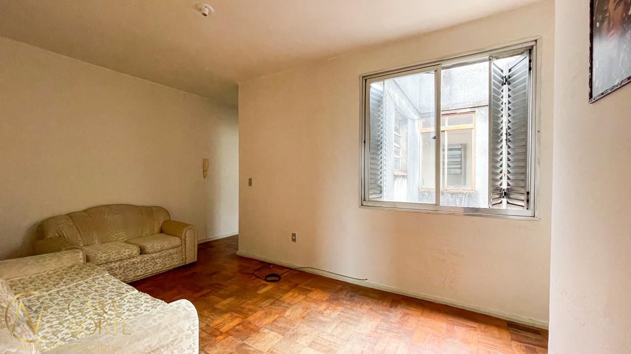 Apartamento à venda com 2 quartos, 72m², Avenida da Azenha no bairro Azenha em Porto Alegre
