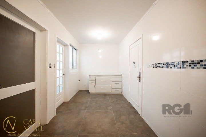 Apartamento à venda com 3 quartos, 141m², 1 suíte, 1 vaga, Rua Coronel Bordini no bairro Auxiliadora em Porto Alegre